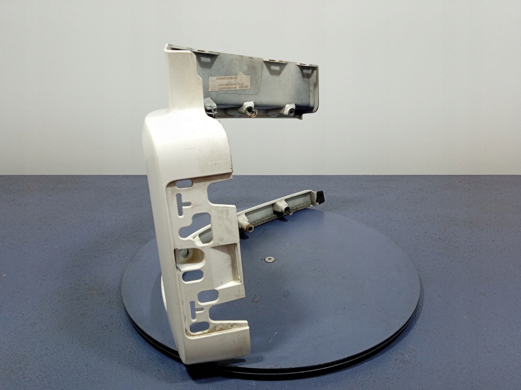 фото №3, Scania r s 2016 захист рамка панель фари фара лівий 2609156