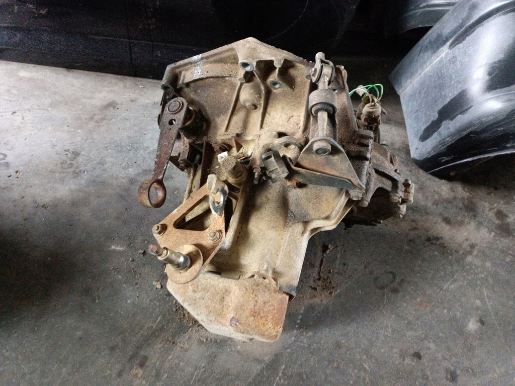 фото №1, Коробка передач передач peugeot 306 1.4b 2cb61