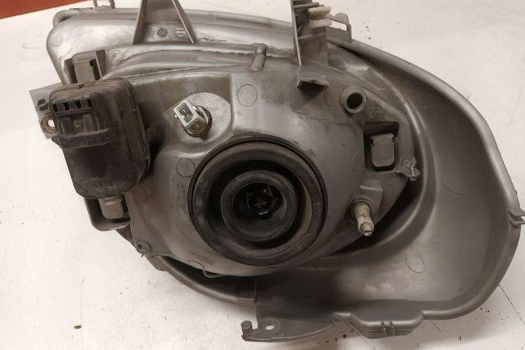 фото №10, Лампа левая передняя renault trafic ii фургон fl 7700311371 2.5l дизель