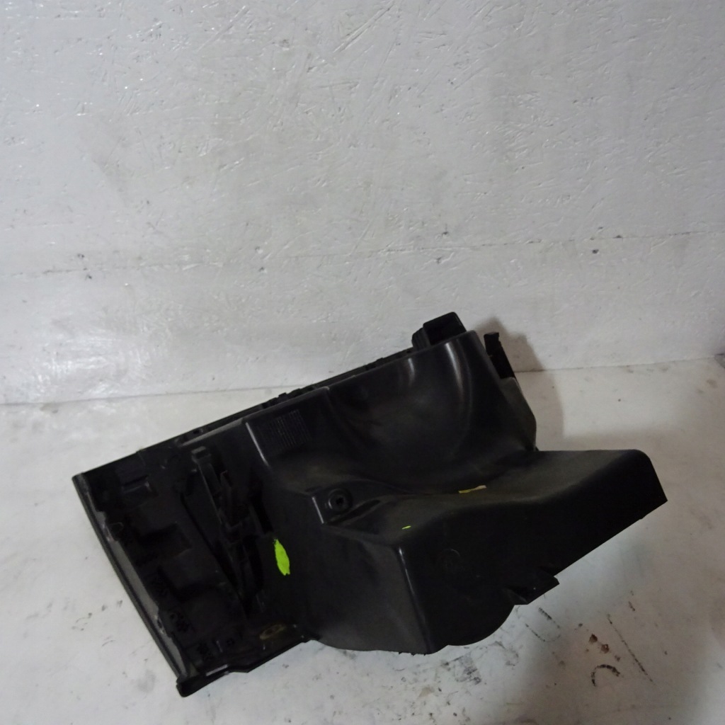 фото №2, Skoda rapid бардачок пасажира 5jb857097