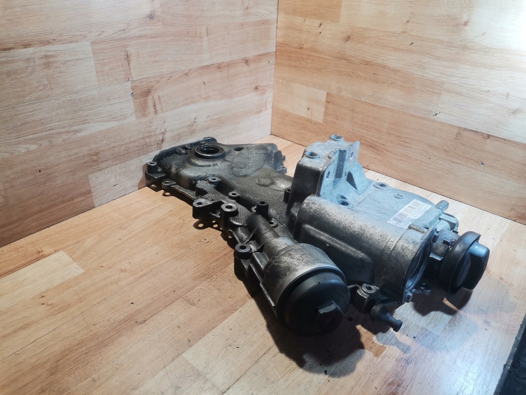 фото №10, Корпус распределительного вала audi vw 1.6 fsi 03c109211e