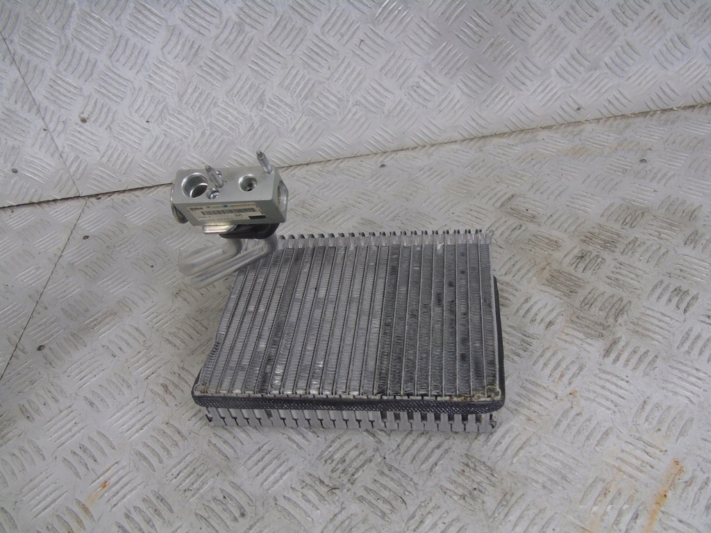 фото №1, Peugeot 308 радиатор отопителя