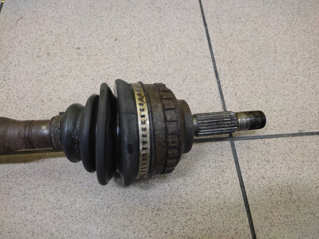 Renault clio 2 1.9 d привідний вал привідна правий Доставка