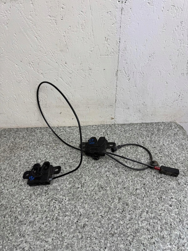 фото №8, Замок капот правый левый тросы volvo v40 ii 2012-2018r 31425974 31371016