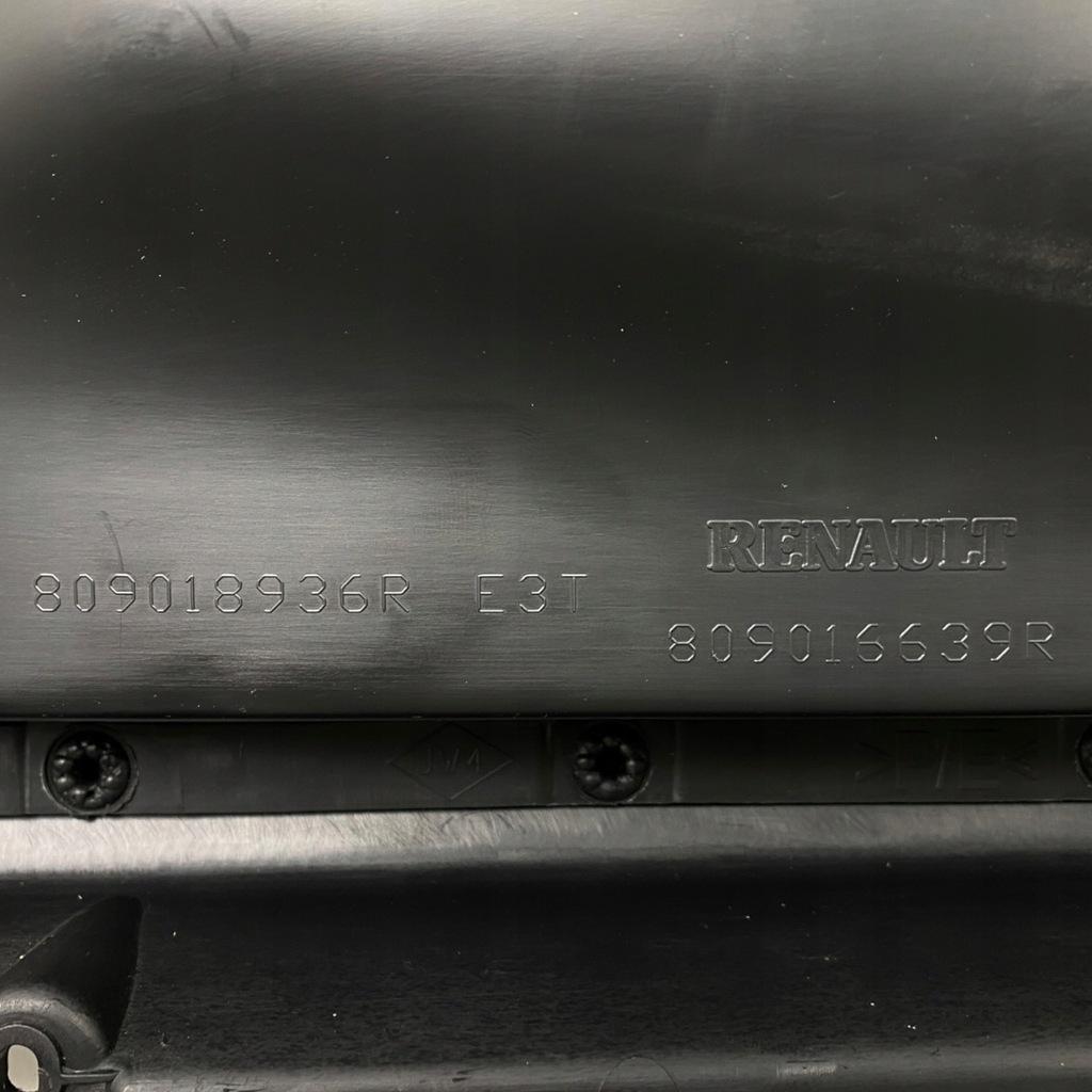 фото №10, Обивка дверь левый перед renault clio iv