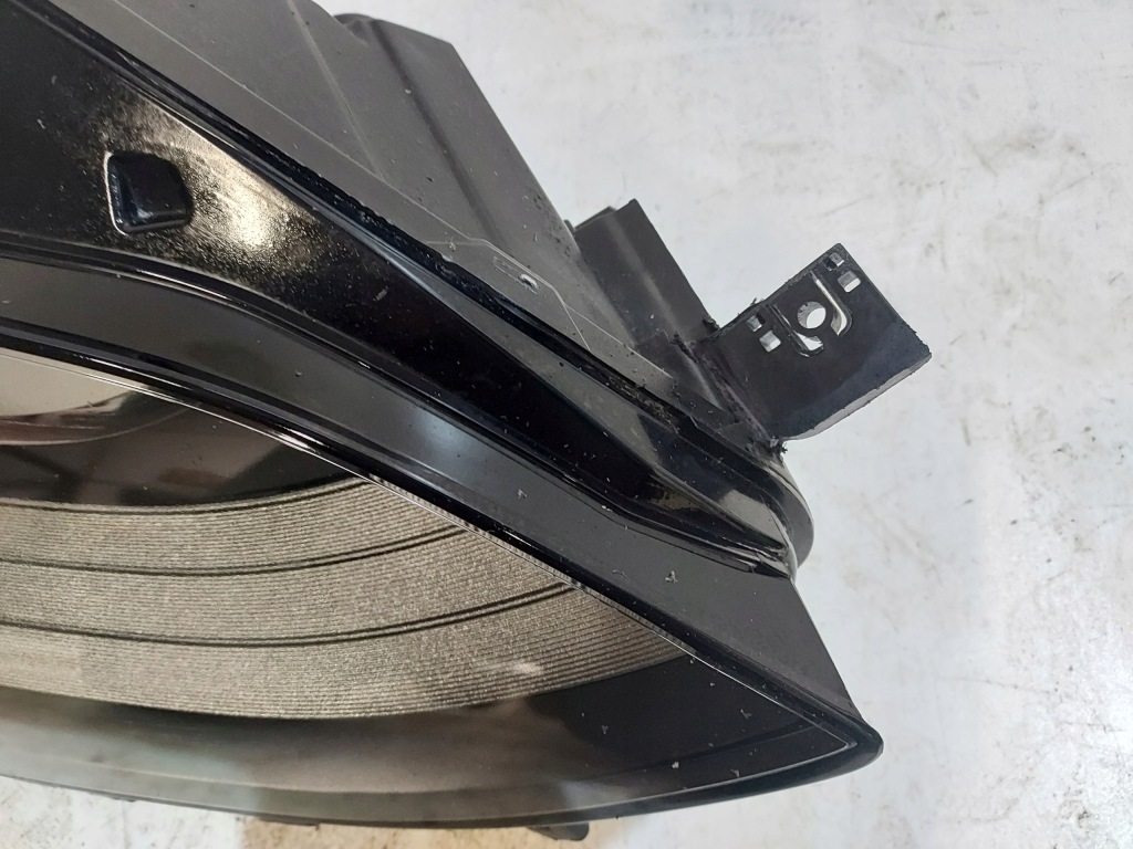 фото №4, Лампа tesla 3 full led правая перед