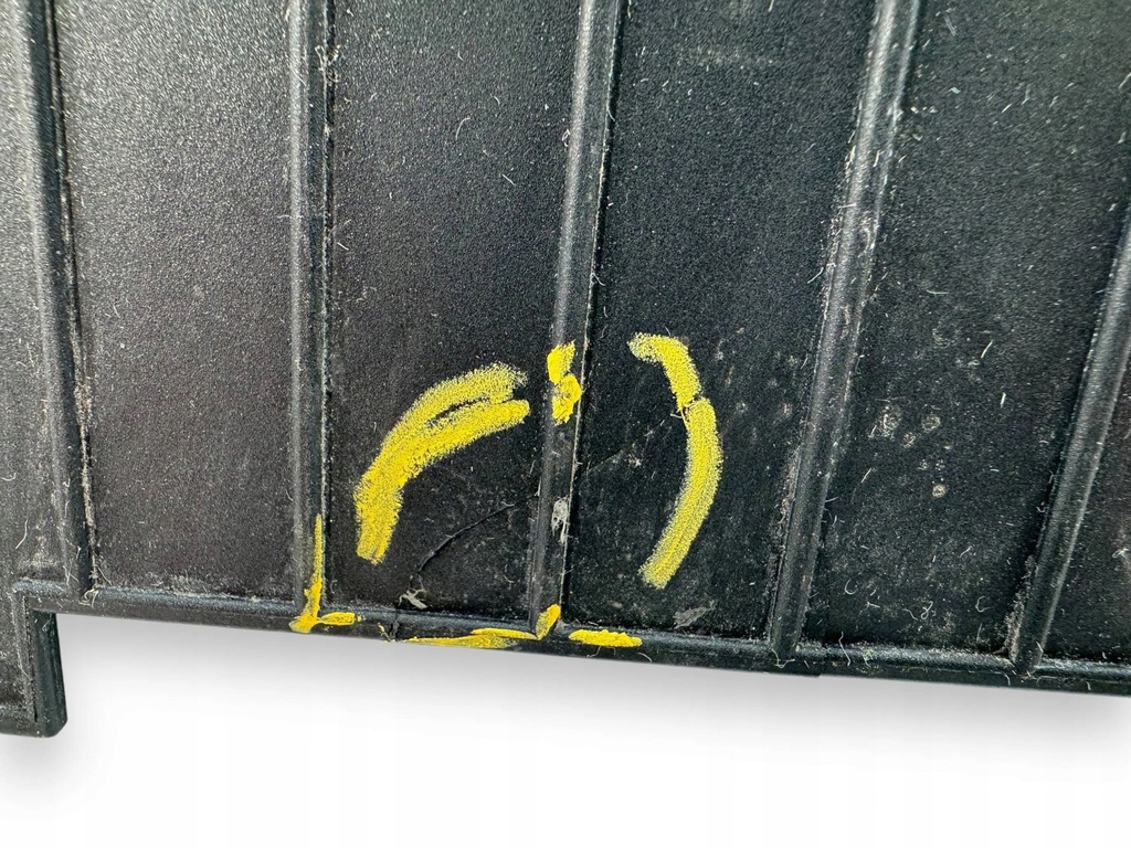 фото №6, Audi a3 s3 8p 2007 крышка коробка предохранителей