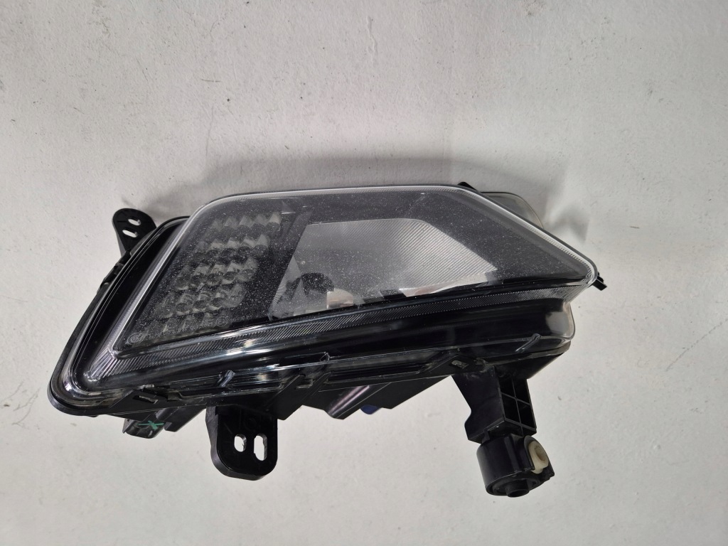 Купить Фара противотуманная фара правый led drl vw polo vi 2g 17-