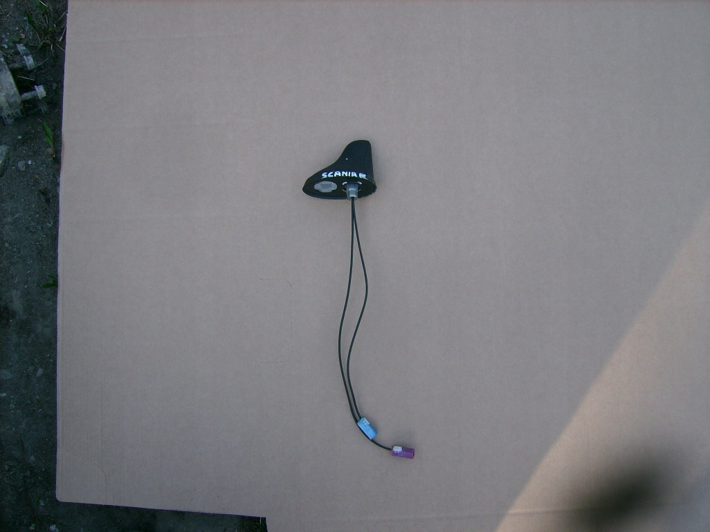 Купити Антена дахова 820008010 scania r xpi 400