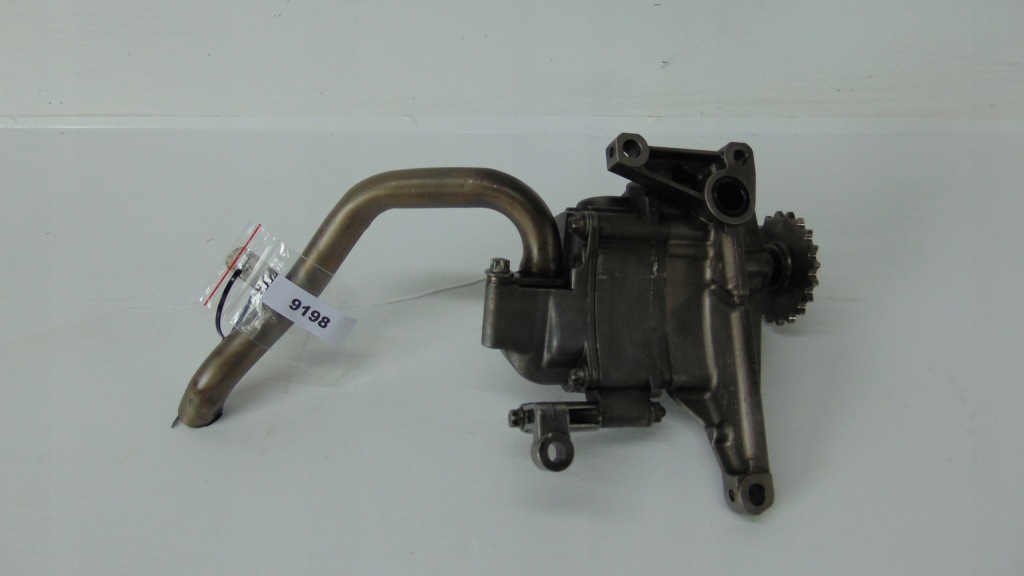 фото №1, | mercedes w211 2.2 cdi насос масла 6111810201