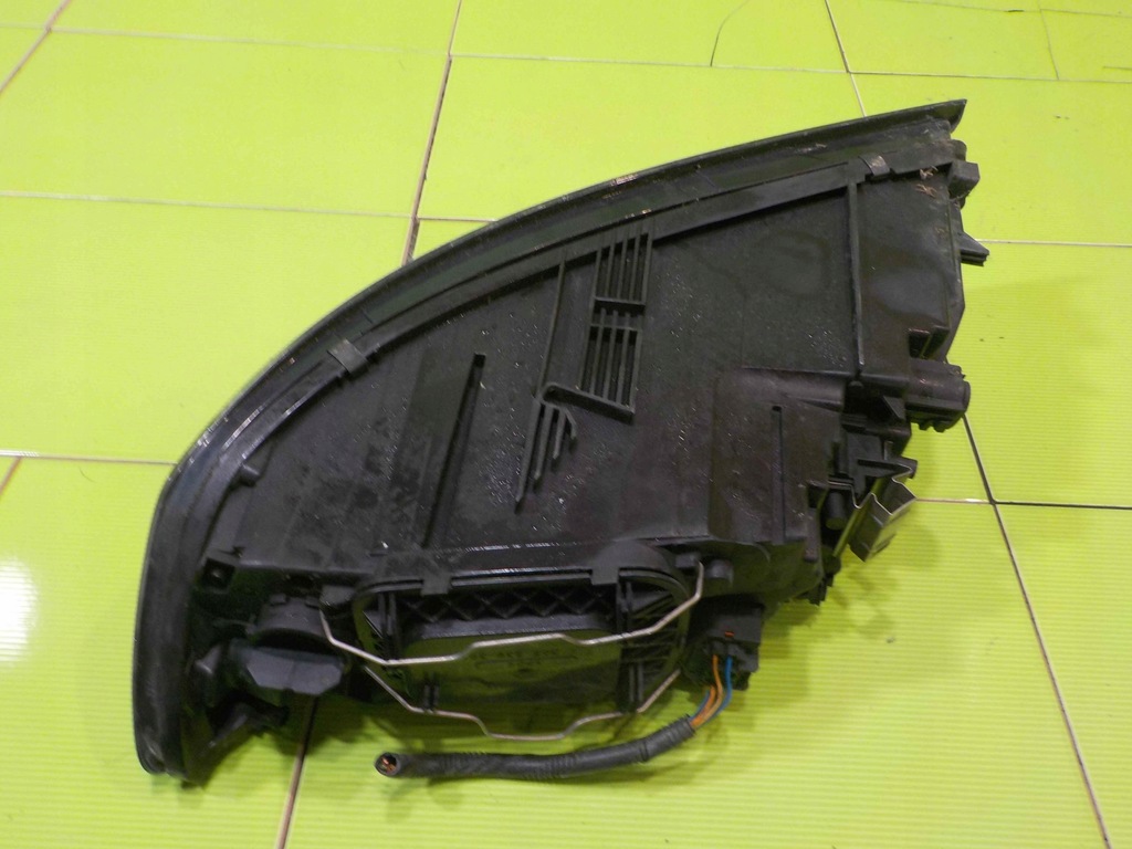 фото №5, Volvo s40 ii lift 10r лампа правая перед 31265701