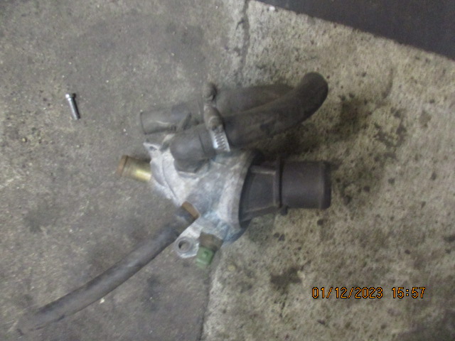 фото №1, Корпус термостата alfa romeo 147 2.0 16v ts