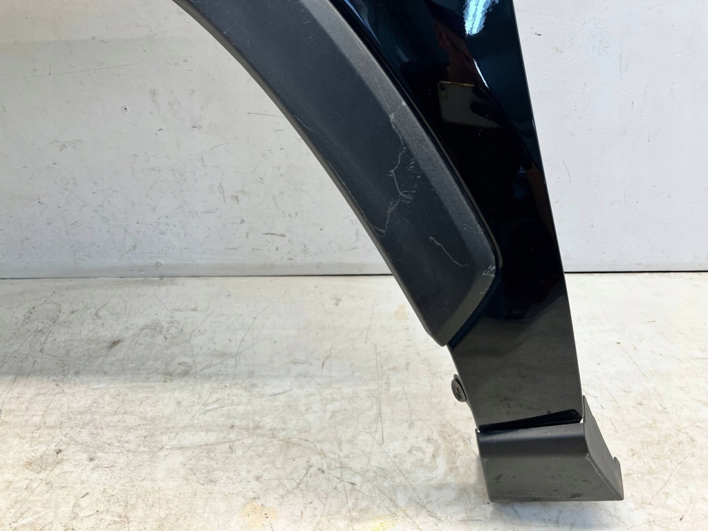 фото №3, Rav4 v крила передній лівий перед з молдинг матова 218 подряпини