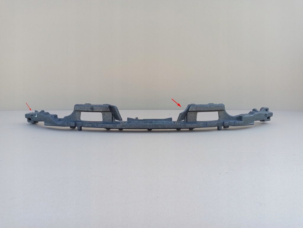 фото №1, Audi a4 b9 абсорбер бампера перед 8w0807550