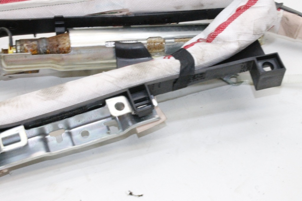 фото №10, Шторка безопасности правая honda cr-v iii re_ w6571031100 2.2l дизель 110kw 2012