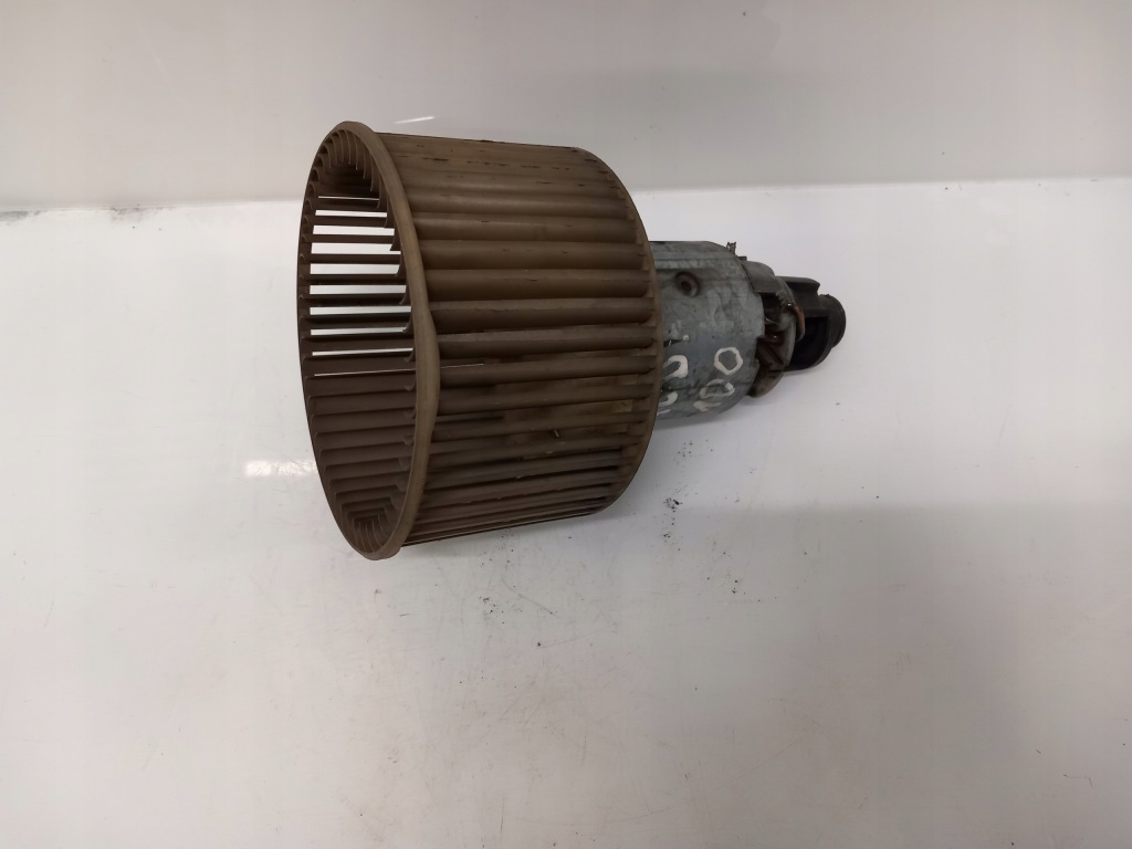 Купити Вентилятор обдув audi 100