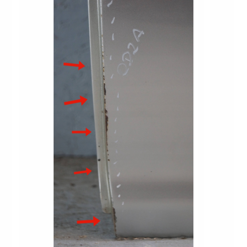 Lexus rx 2 2 дверь левое  задняя 1c0 d1795 Оригинал