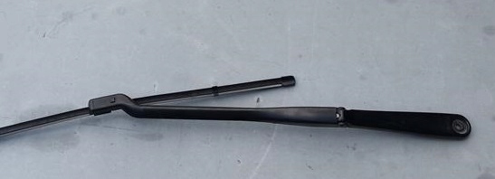 Купити Важіль двірники лівий перед bmw g12 9463860