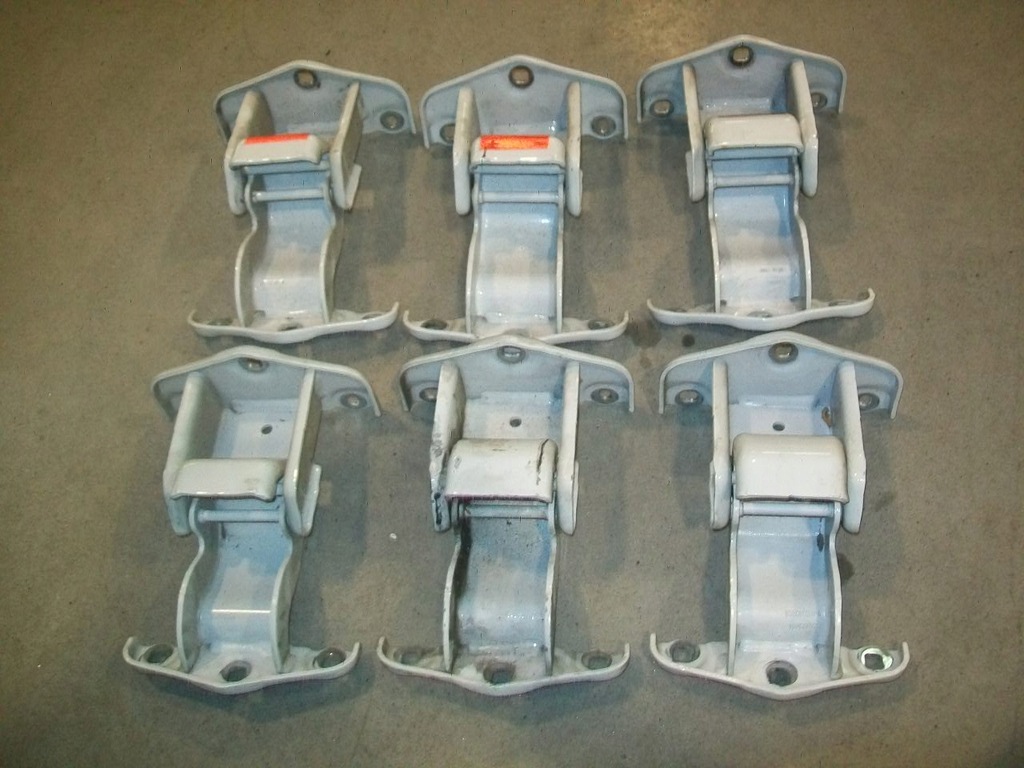 фото №1, Петля двері задня стулка l-r vivaro trafic 3 2014-