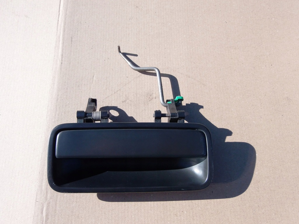 фото №1, Ручка наружная правый задняя cxb101530 правый задняя land rover freelander i 4d