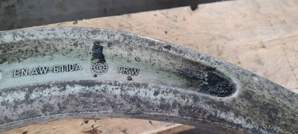 фото №10, A4 b9 8w рычаг нижний правый перед передний 8w0407696b a5 8w