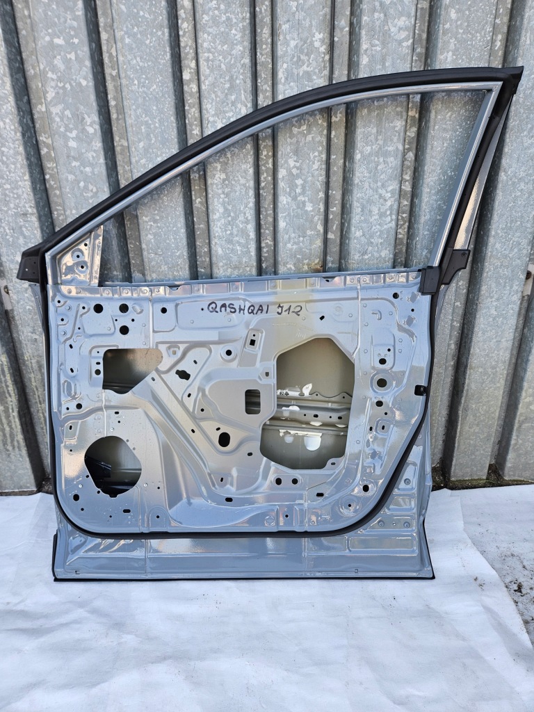 фото №15, Правое перед передние дверь молдинг nissan qashqai j12 iii 3 21-