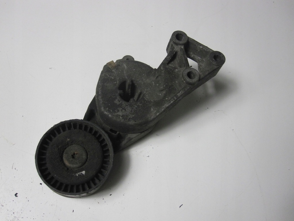 фото №9, Натяжитель ремень ролик vw new beetle 2.0 99r