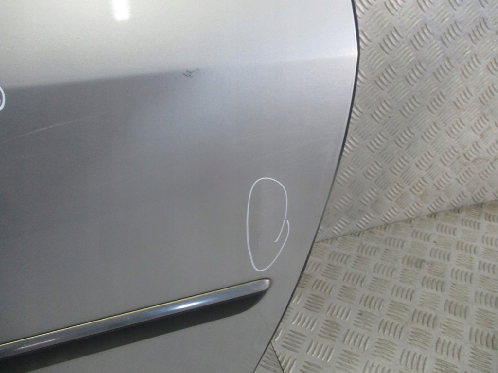 фото №3, Двері правий перед toyota avensis t25 1co