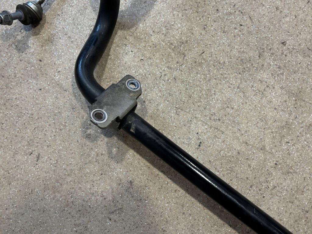 Стабилизатор передний mercedes-benz e w214 a2063232200 Недорого