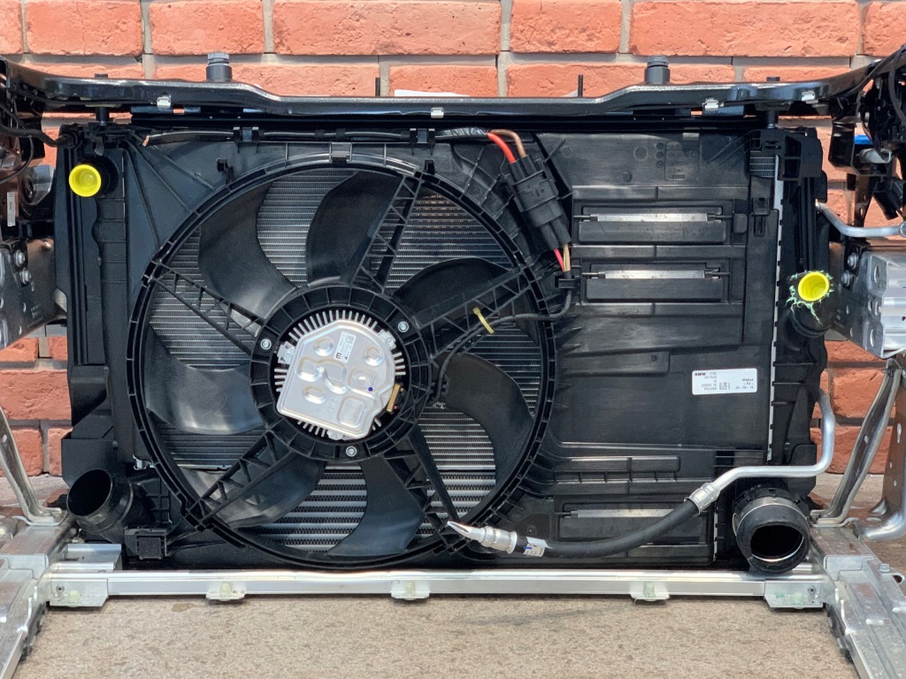 Оригинальная верхний накладка поперечина bmw f45 f48 Недорого