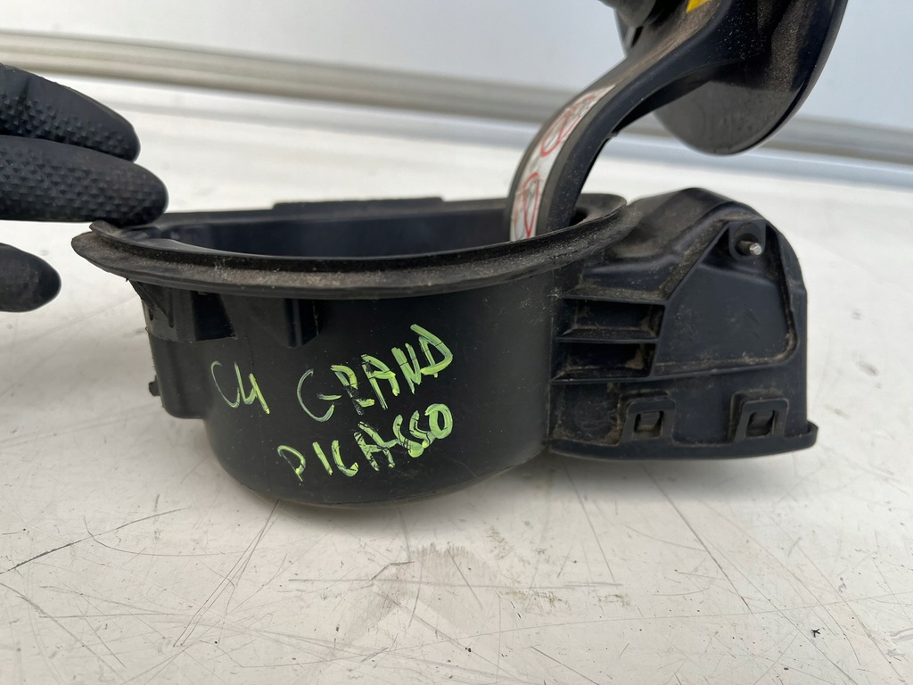 фото №3, Крышка заливная горловина топлива c4 picassco