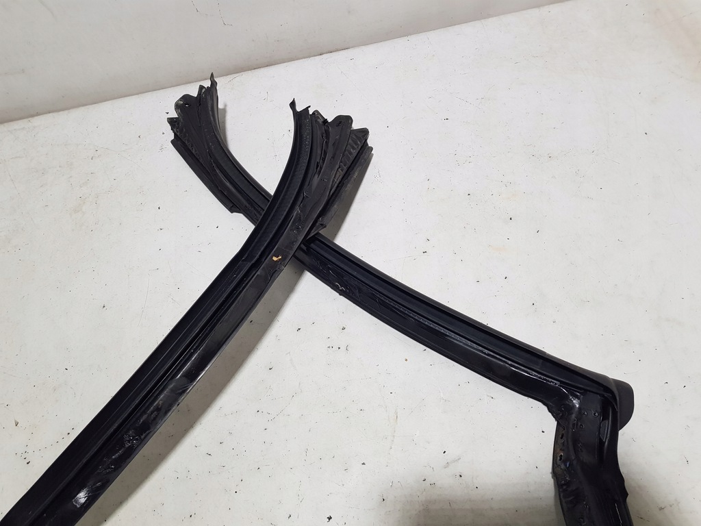 фото №12, Mercedes slk w172 r172 a1727200078 прокладка стекло крыша