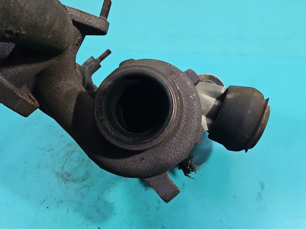фото №9, Турбонагнетатель seat altea 724930-6 03g253019a 2.0 tdi 140km