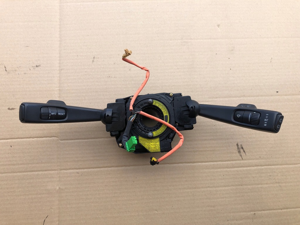 фото №1, Переключатель комбинированный рычаг volvo c30 v50 04-07