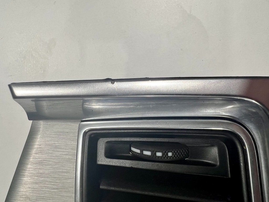 фото №8, Накладки декоративные декоры алюминий porsche 95b macan