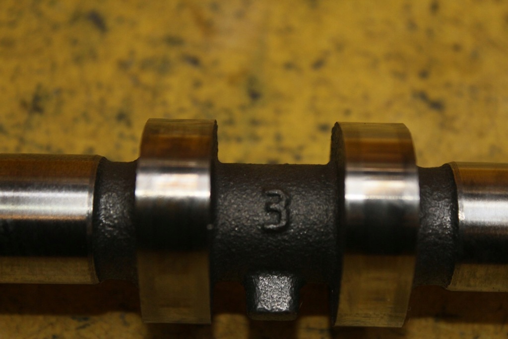 фото №11, Вал розподільного валу всмоктуючий toyota c-hr 1.2 t 8nr