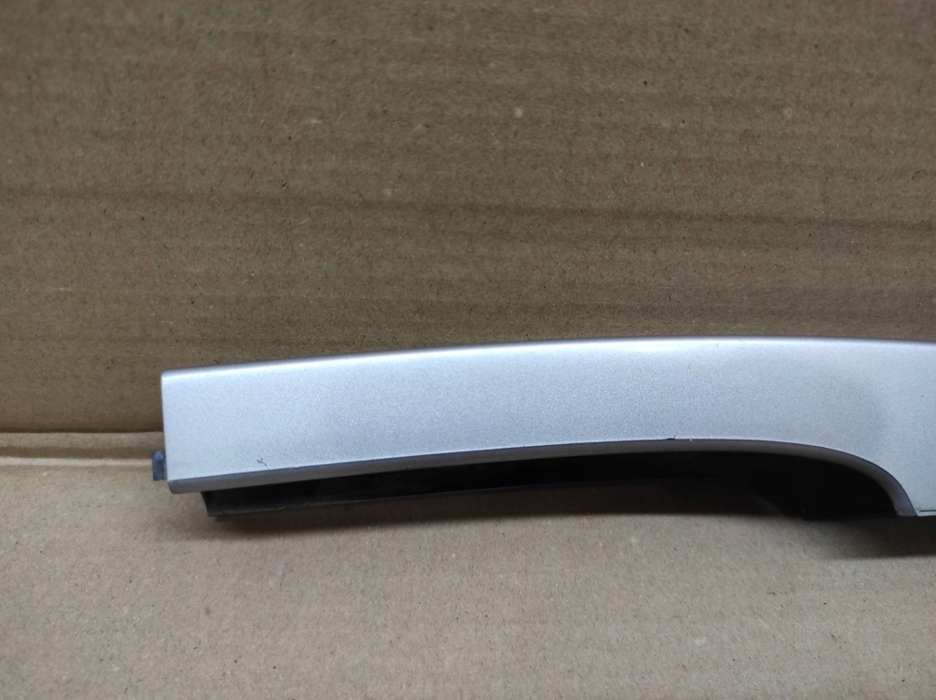 Заглушка накладка рейлінг ліва перед renault laguna 3 універсал Київ