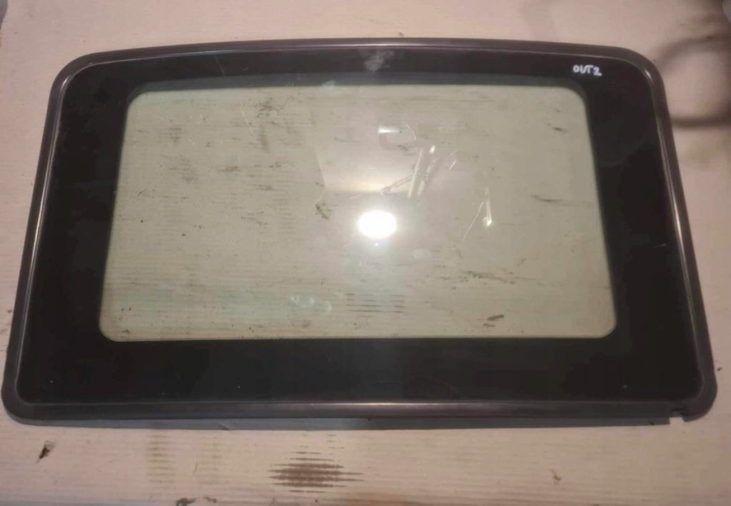 фото №1, Стекло люк subaru outback ii 97 03