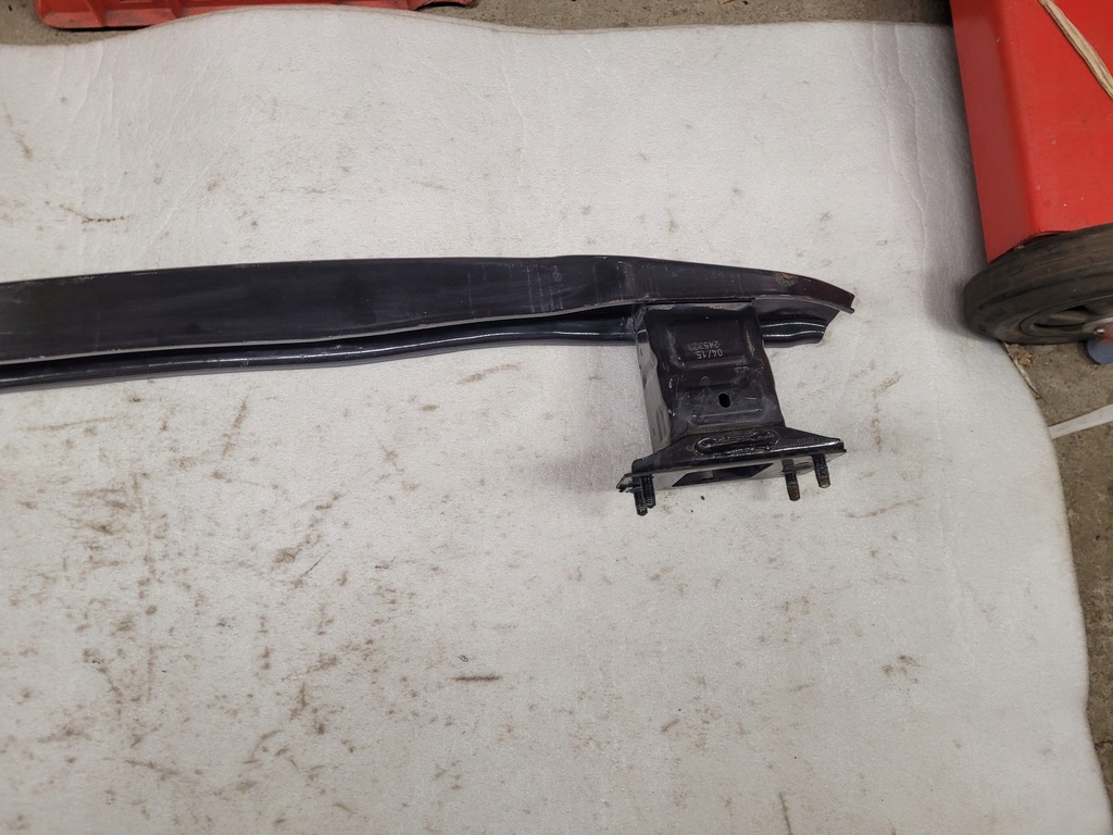 фото №7, Mercedes c-klasa w205 kombi балка усилитель бампера задняя a2056100414