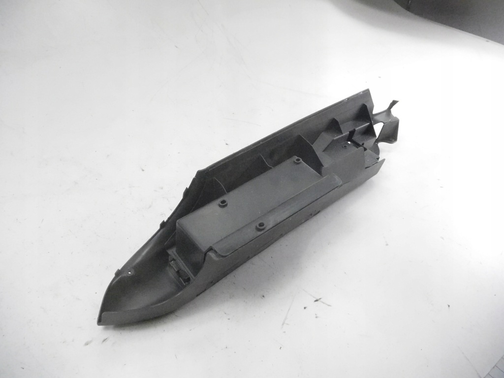 Кронштейн задній полиця правий alfa 156 156034380 Ціна