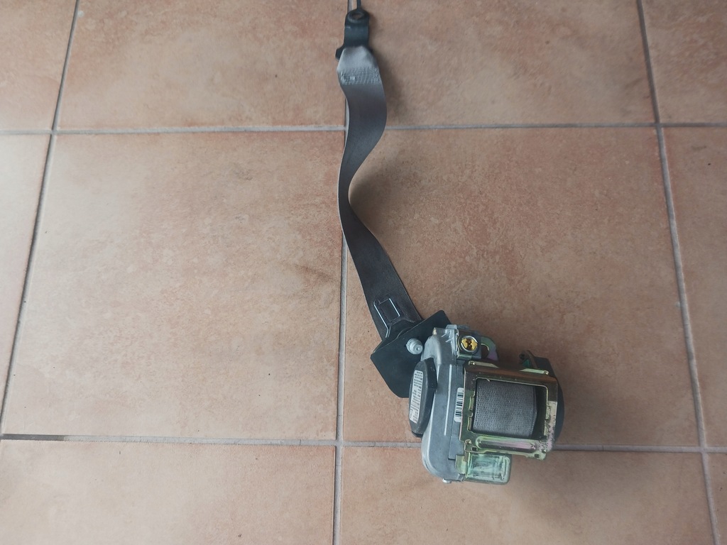 фото №1, Pas лівий перед mercedes w211 02-06 r.