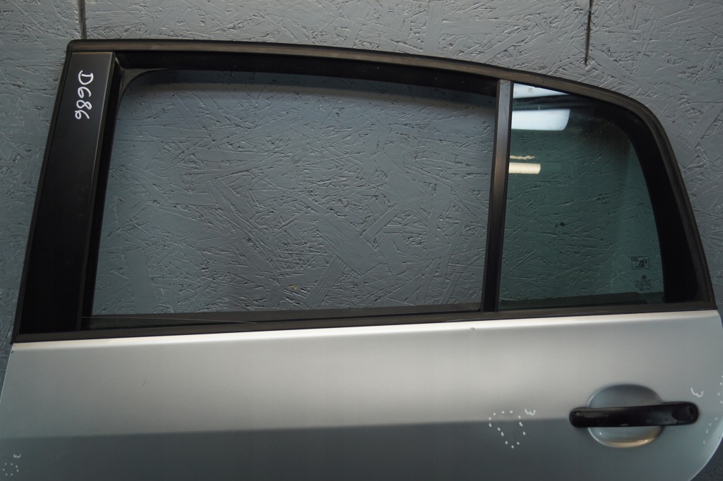 фото №3, Двері лівий задня vw golf v plus