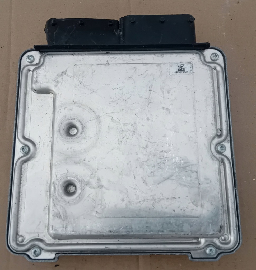 фото №8, Бортовой компьютер двигателя vw passat b8 tiguan 5n 2.0 tdi 0281035371 05l907309b