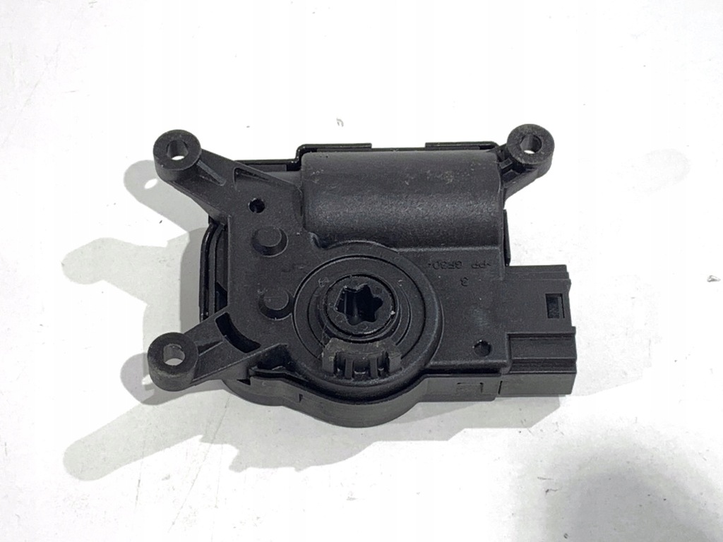 фото №1, Двигатель отопителя vw 2q0907511g t-roc