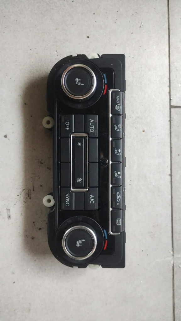 фото №1, Панель кондиціонера кліматронік vw golf vi tiguan 5k0907044gk