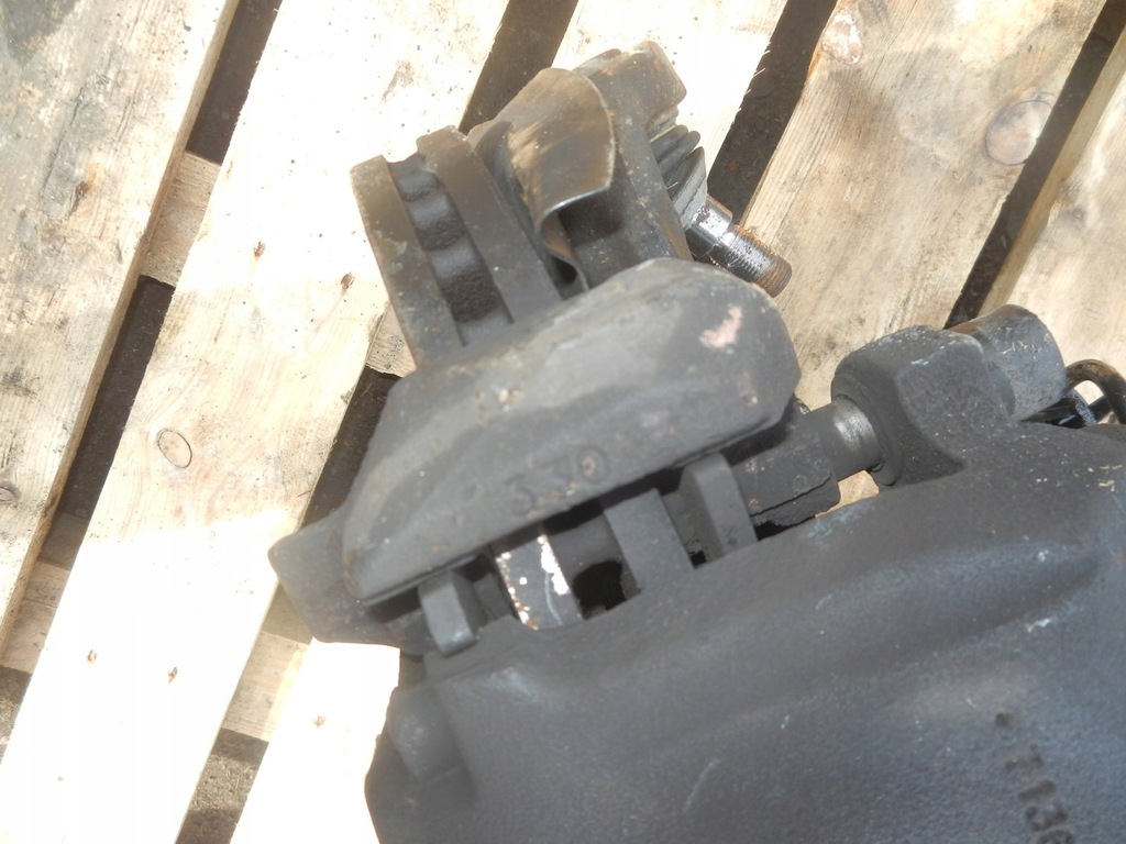 фото №9, Поворотний кулак права перед mercedes w164 164 3.0cdi