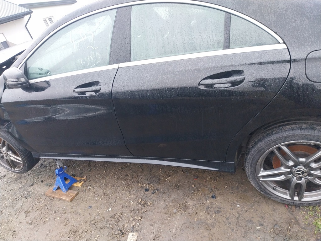 фото №1, Mercedes w117 c117 cla двері ліва перед задня 191 комплект оригінал idealne