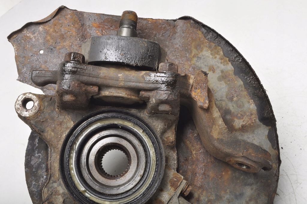 фото №7, Toyota tundra 4.7 поворотный кулак левая передняя