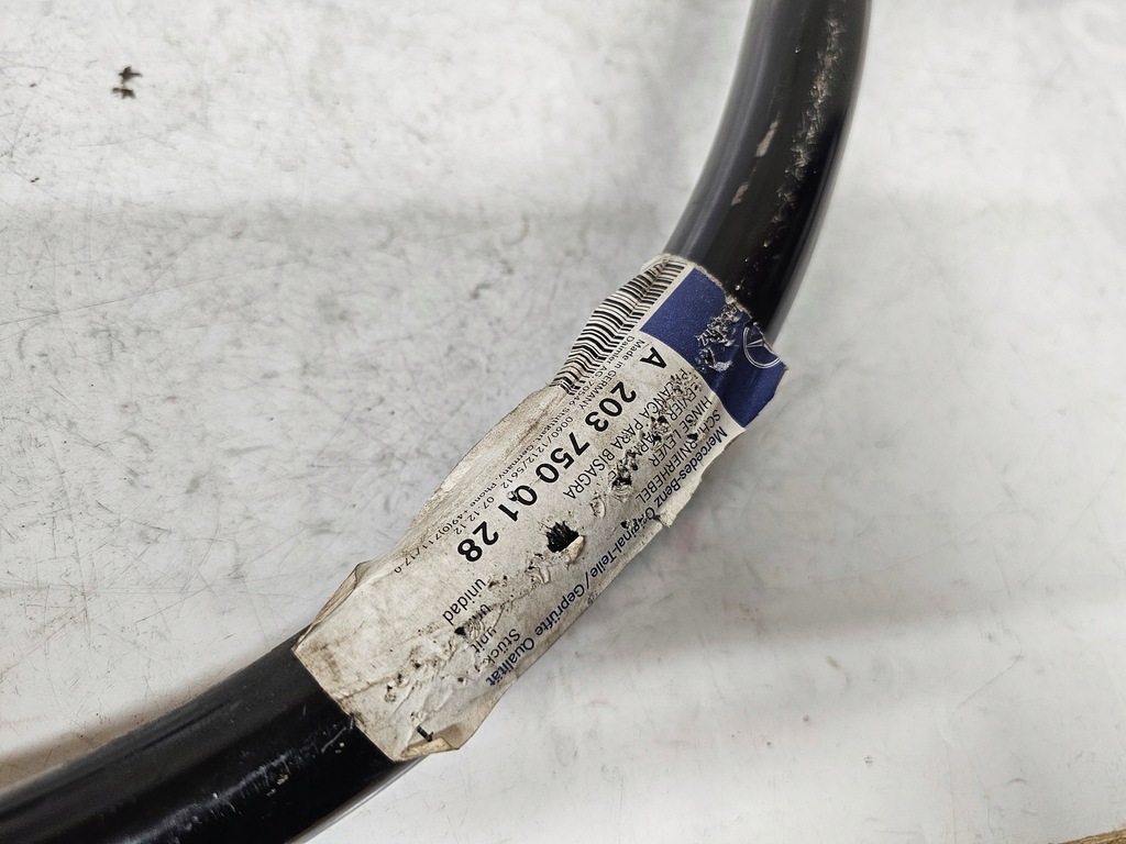 фото №9, Mercedes w203 sedan петля кришки лівий задній задня a2037500128