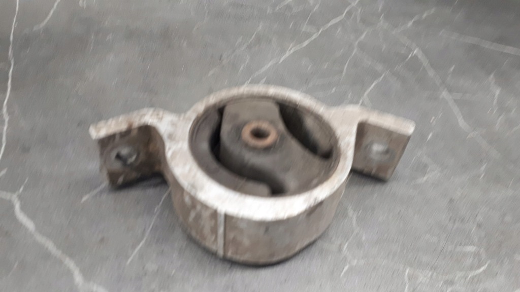 фото №1, 1132170 подушка кронштейн двигателя primera p11 2.0